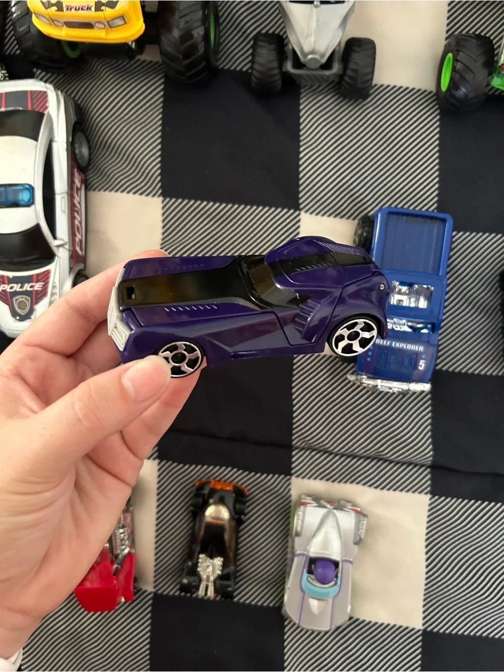 Multi-Color Kids Vehicle Lot